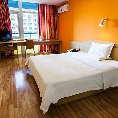 7Days Inn Qingdao Shandong Raod Zhenning Overpass Екстериор снимка