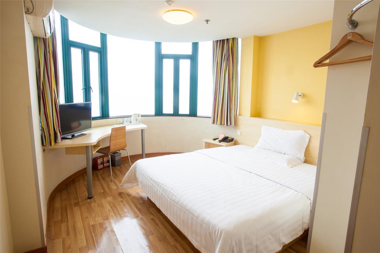 7Days Inn Qingdao Shandong Raod Zhenning Overpass Екстериор снимка