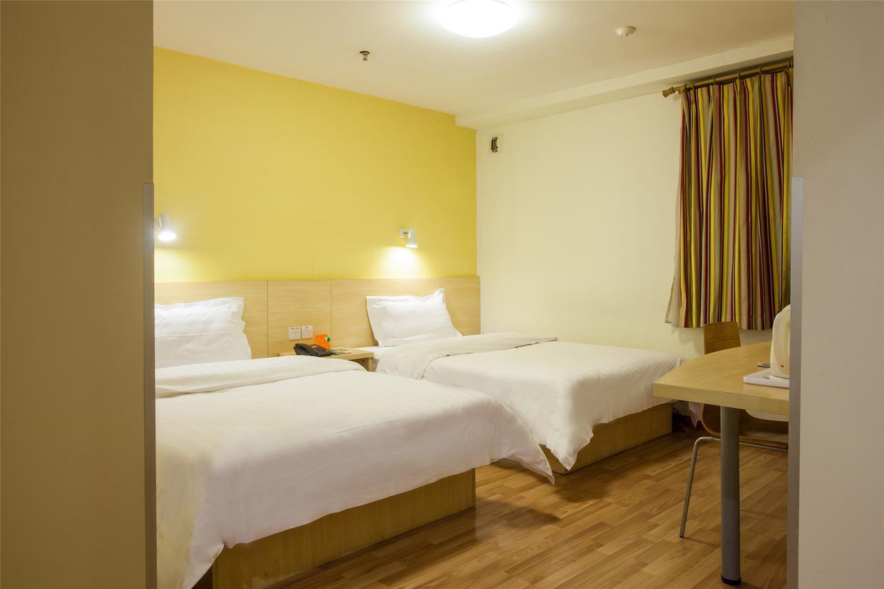7Days Inn Qingdao Shandong Raod Zhenning Overpass Екстериор снимка