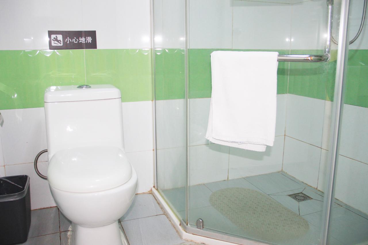 7Days Inn Qingdao Shandong Raod Zhenning Overpass Екстериор снимка